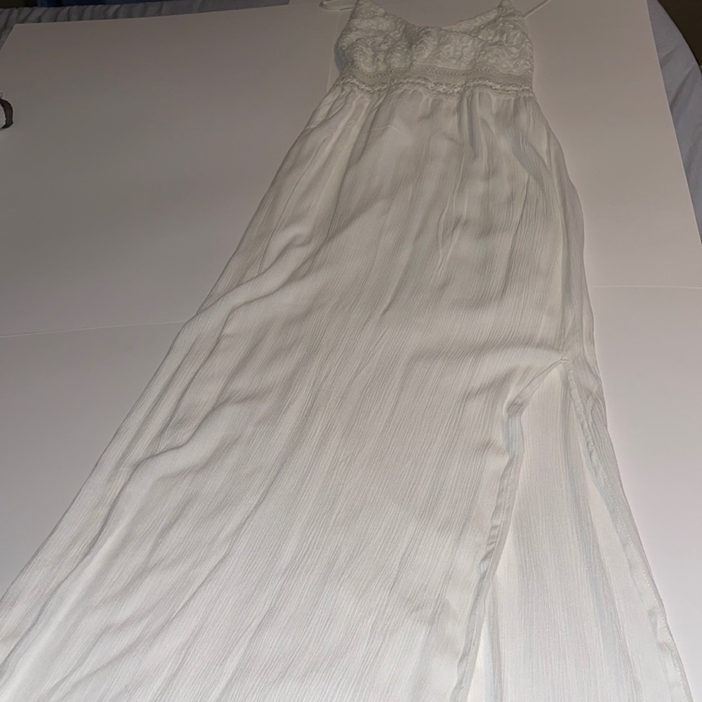 White long maxi dress with slip underneath never worn